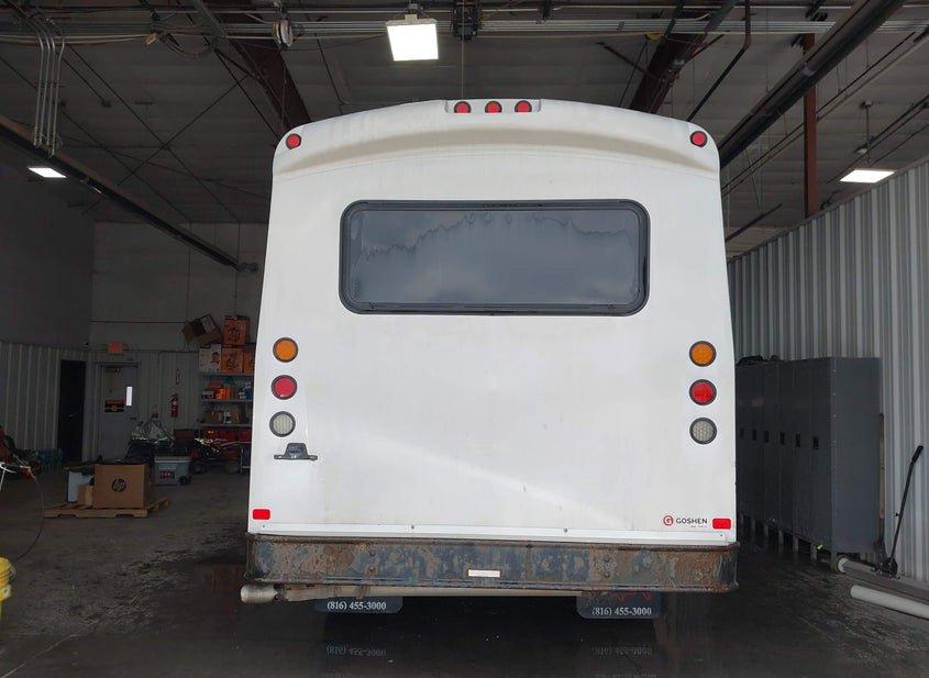 Ford F-450 Chassis