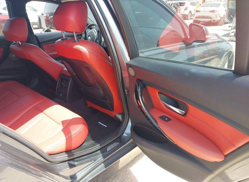 BMW 328I