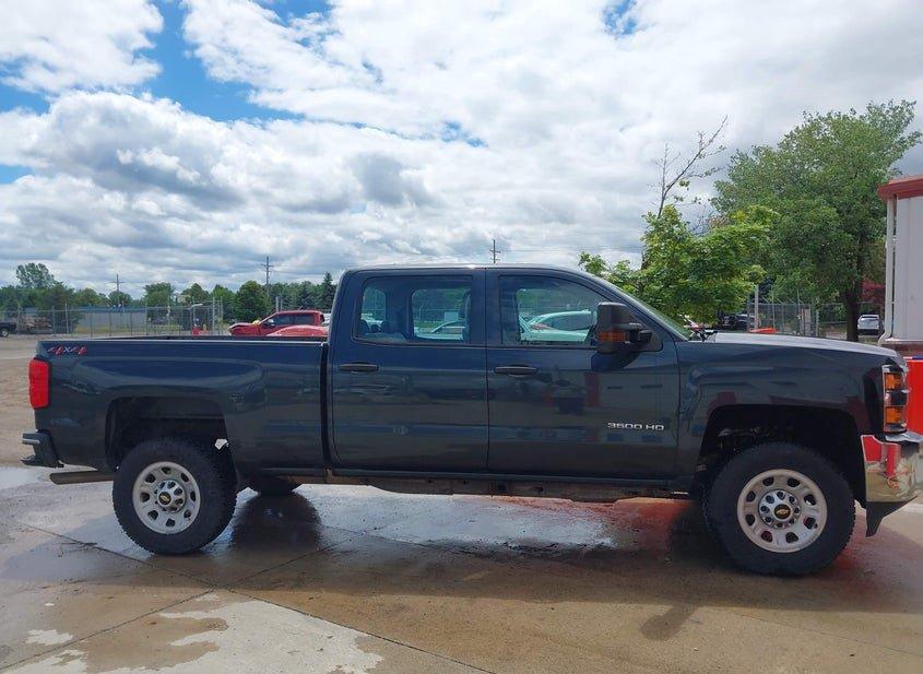 Chevrolet Silverado 3500Hd