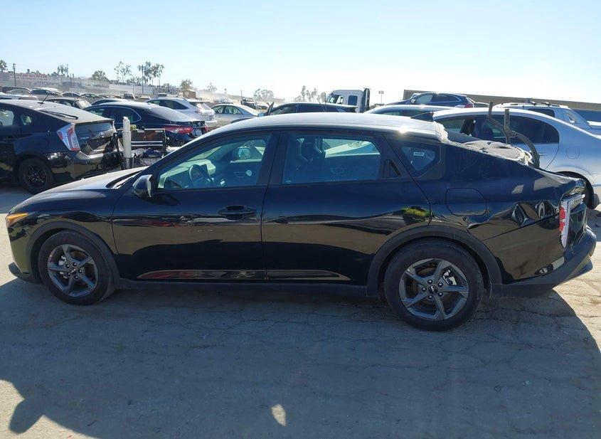 Kia K4