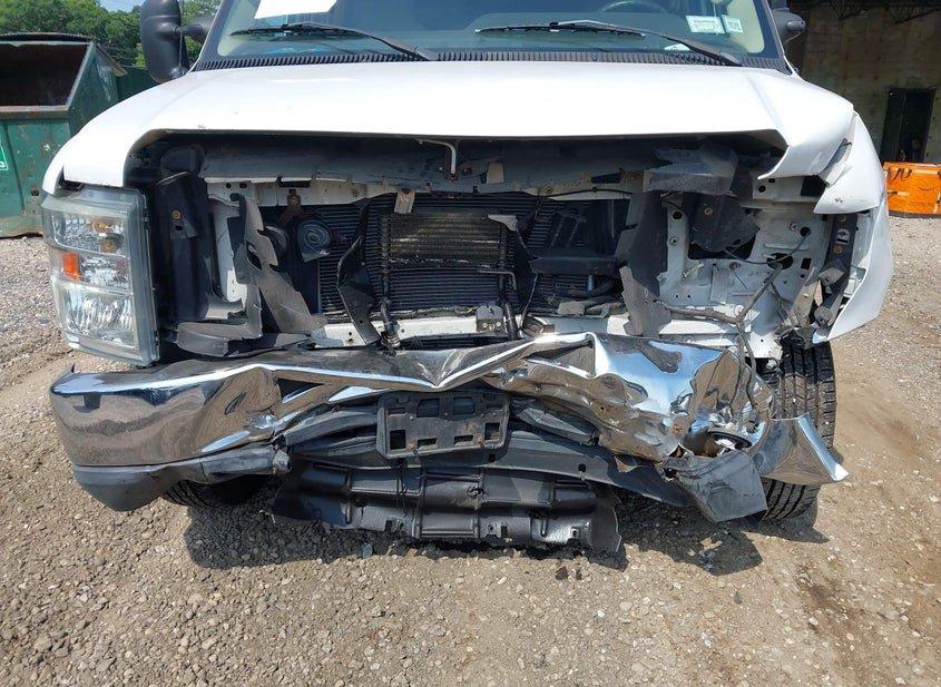 Ford E-350 Super Duty