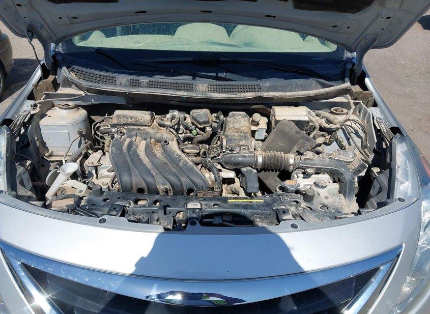 Nissan Versa