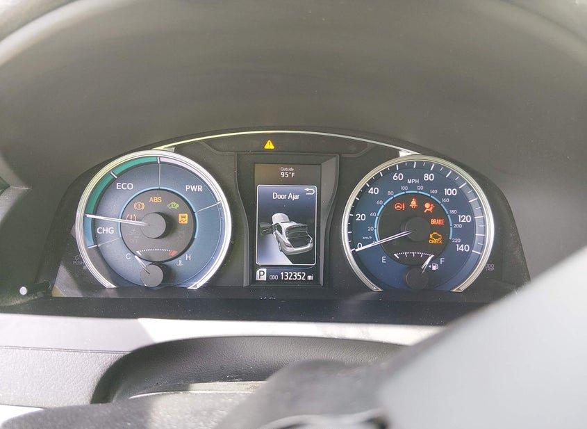 Toyota Camry Hybrid