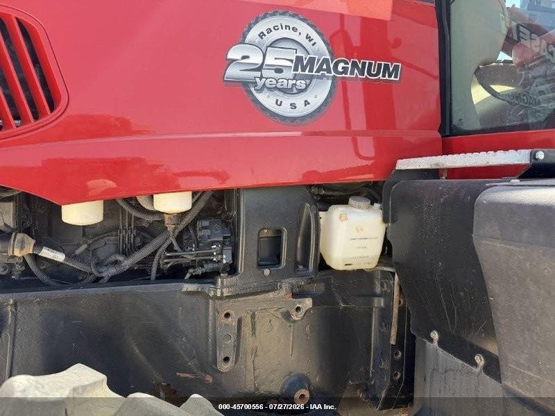 Case-International 225 Cvt