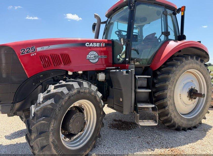 Case-International 225 Cvt