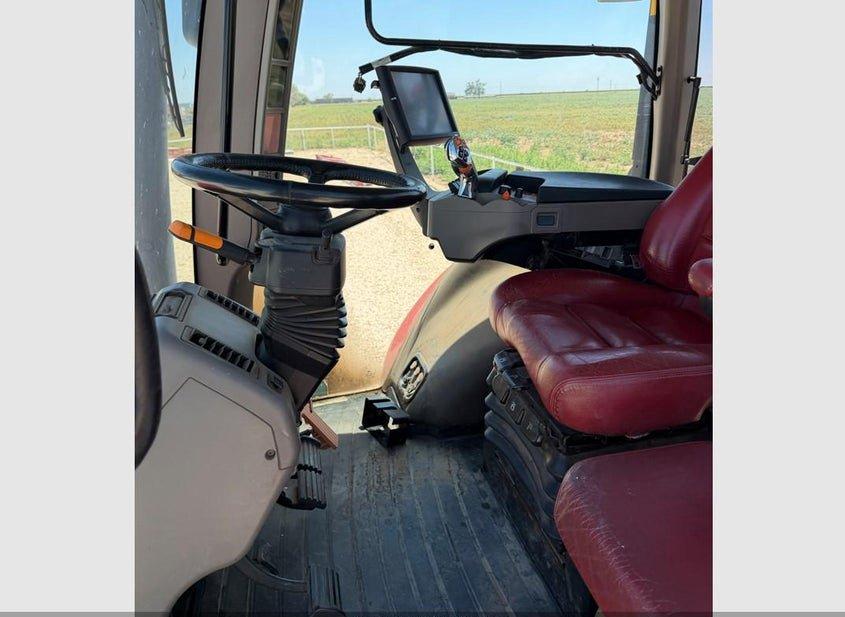 Case-International 225 Cvt