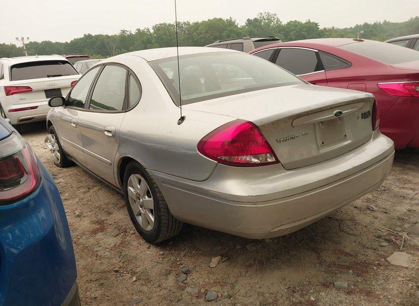 Ford Taurus