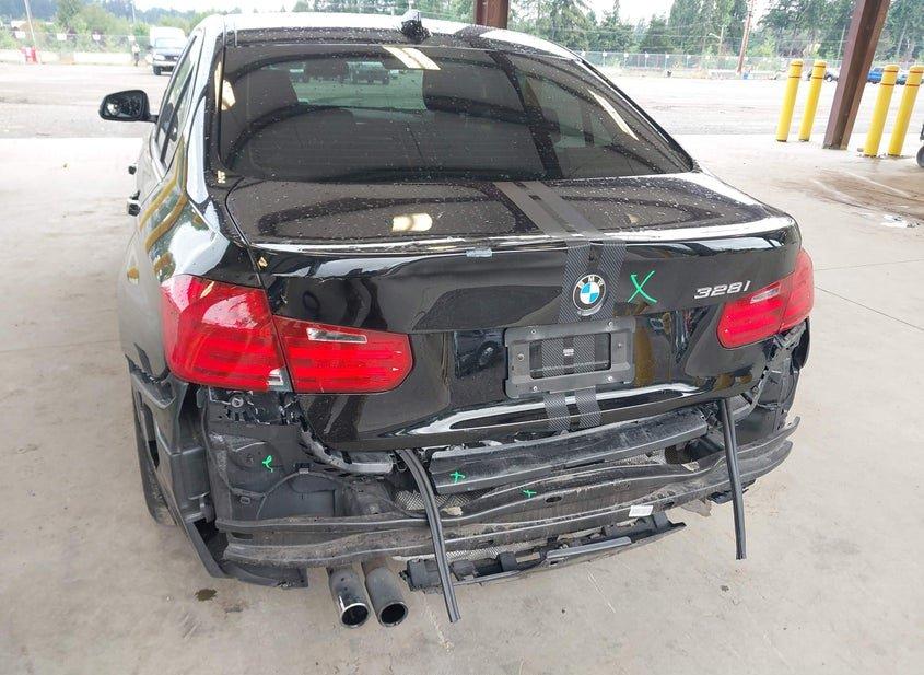 BMW 328I