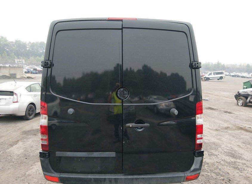 Mercedes-Benz Sprinter 2500
