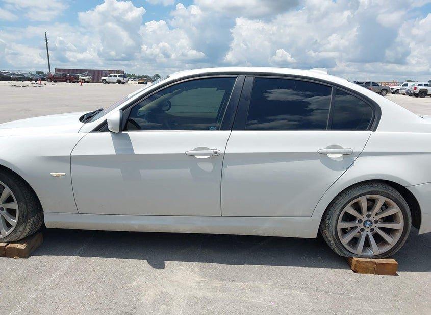 BMW 328I