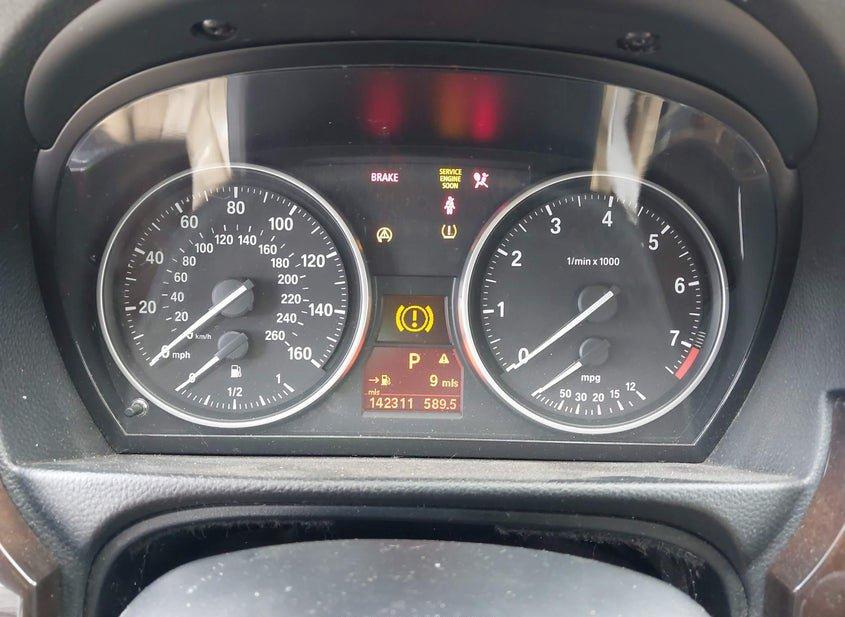 BMW 328I
