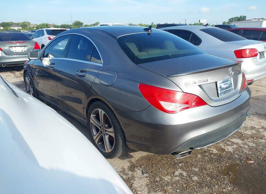 Mercedes-Benz Cla 250