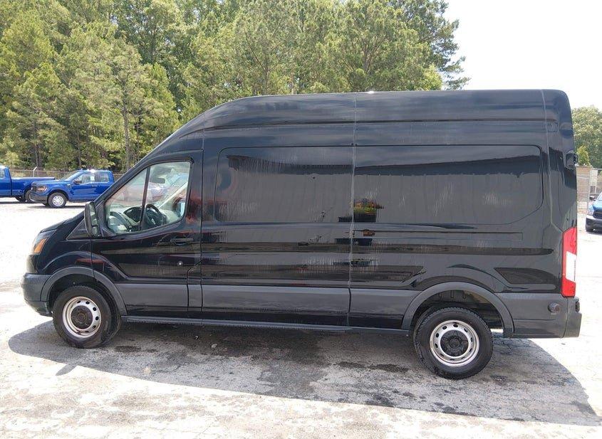 Ford Transit-350