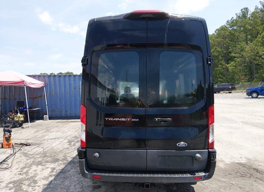 Ford Transit-350