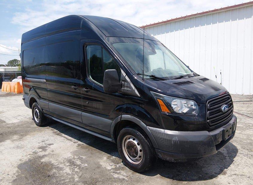 Ford Transit-350