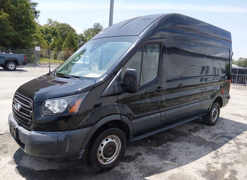 Ford Transit-350