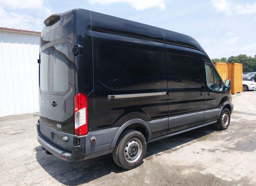 Ford Transit-350