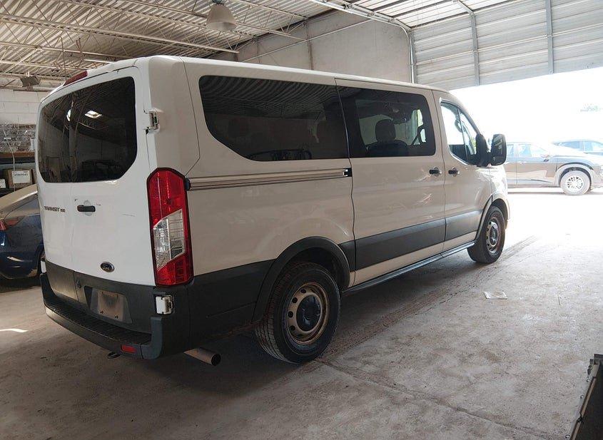 Ford Transit-150 Passenger Van