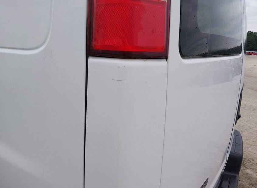 Chevrolet Express 2500