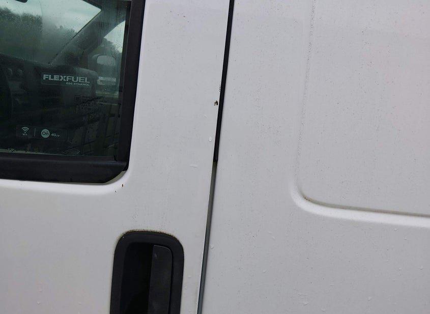 Chevrolet Express 2500