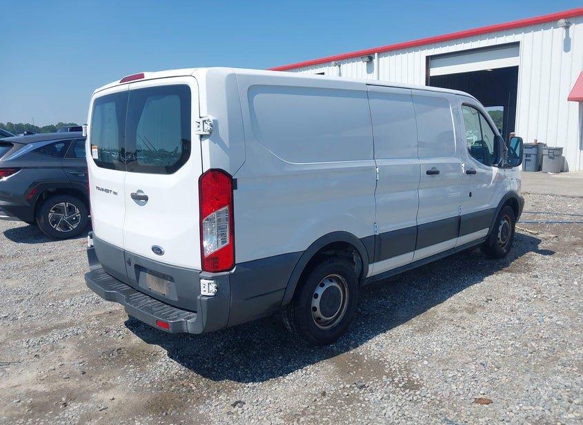 Ford Transit-150