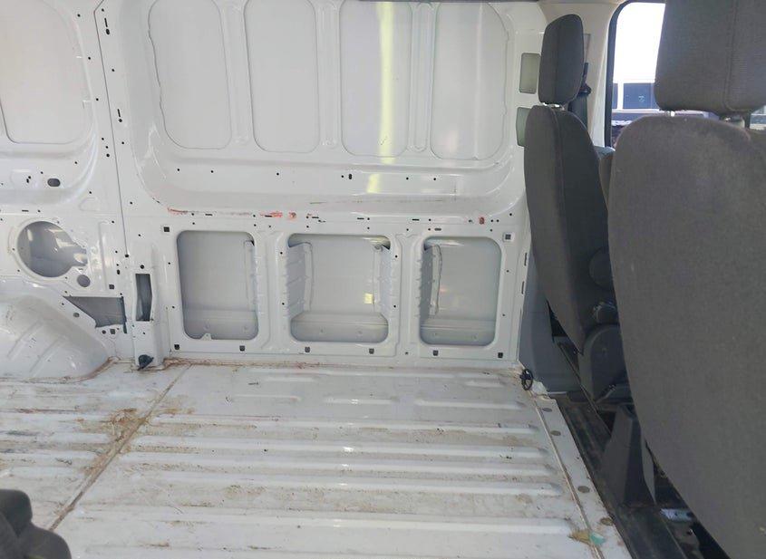 Ford Transit-150