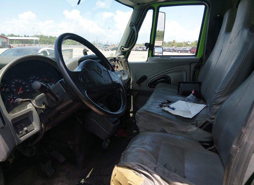 International 4000