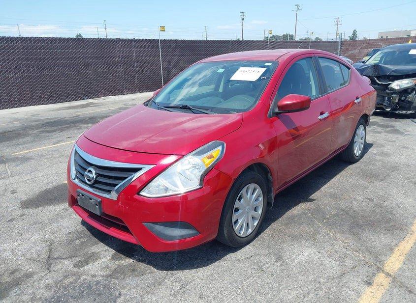 Nissan Versa