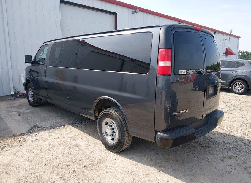 Chevrolet Express 3500