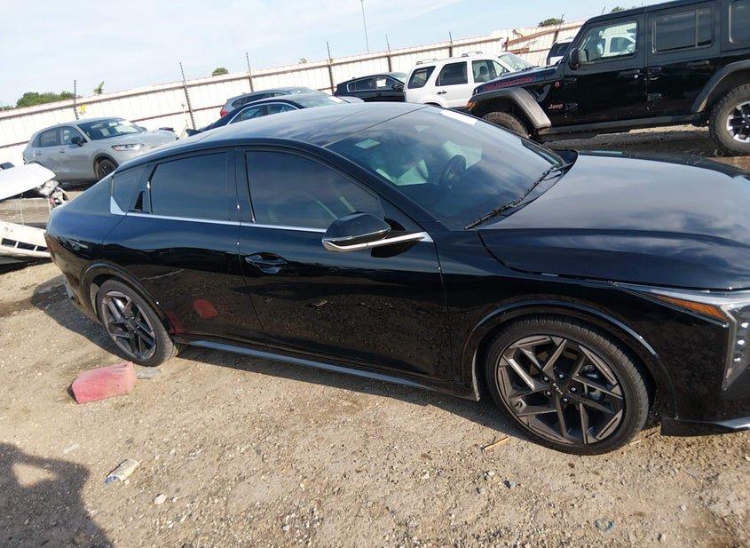 Kia K4