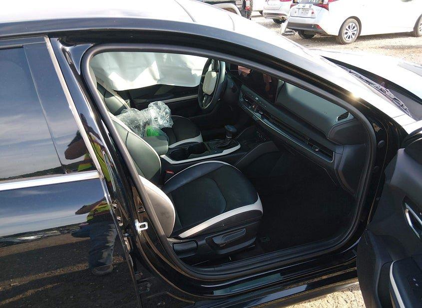Kia K4
