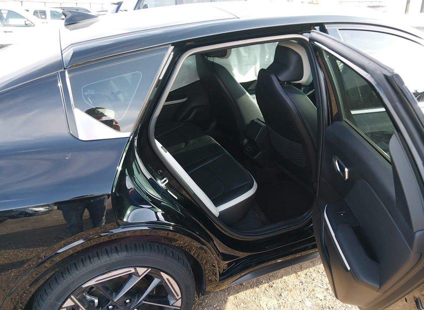 Kia K4