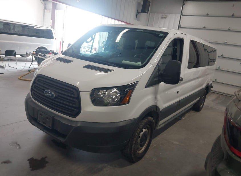 Ford Transit-350