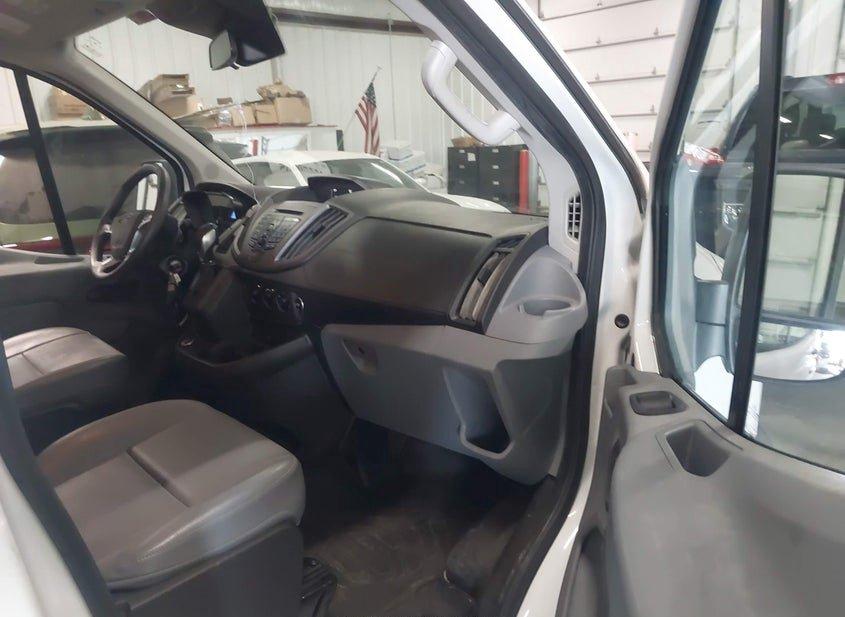 Ford Transit-350