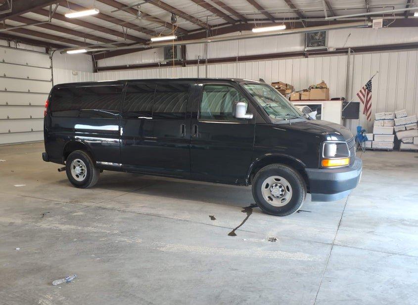 Chevrolet Express 3500