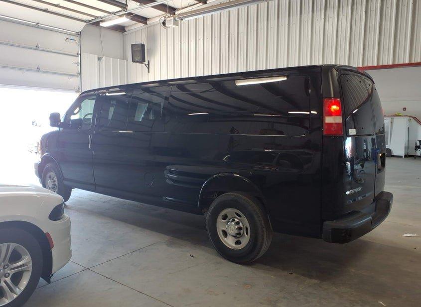 Chevrolet Express 3500