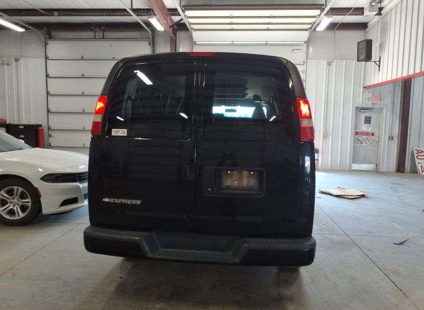 Chevrolet Express 3500