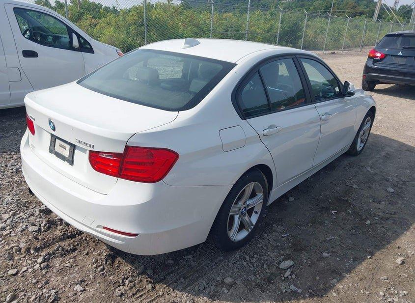 BMW 320I