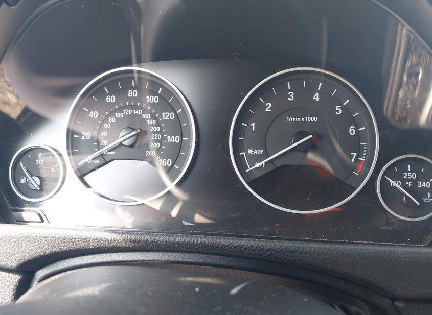 BMW 320I