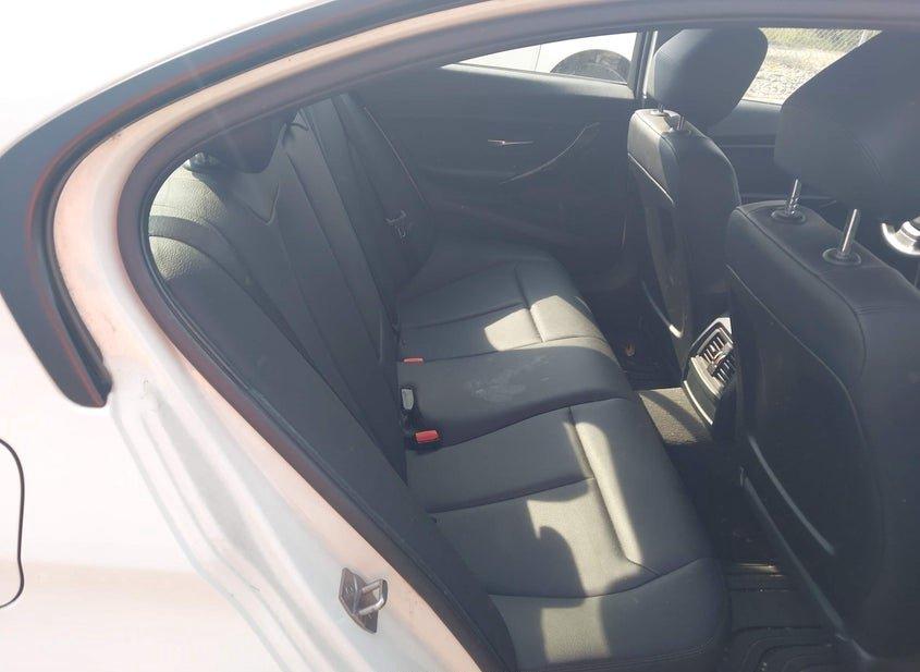 BMW 320I