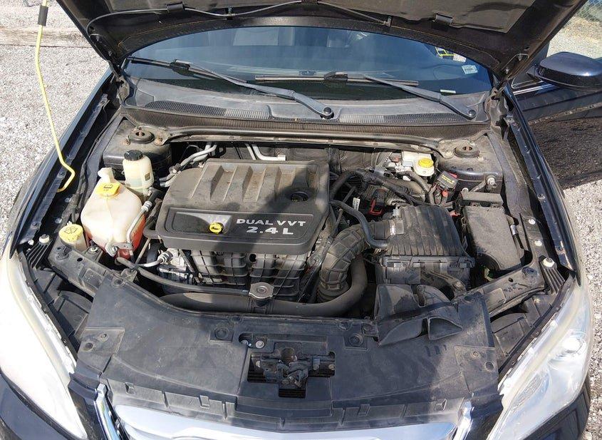 Chrysler 200
