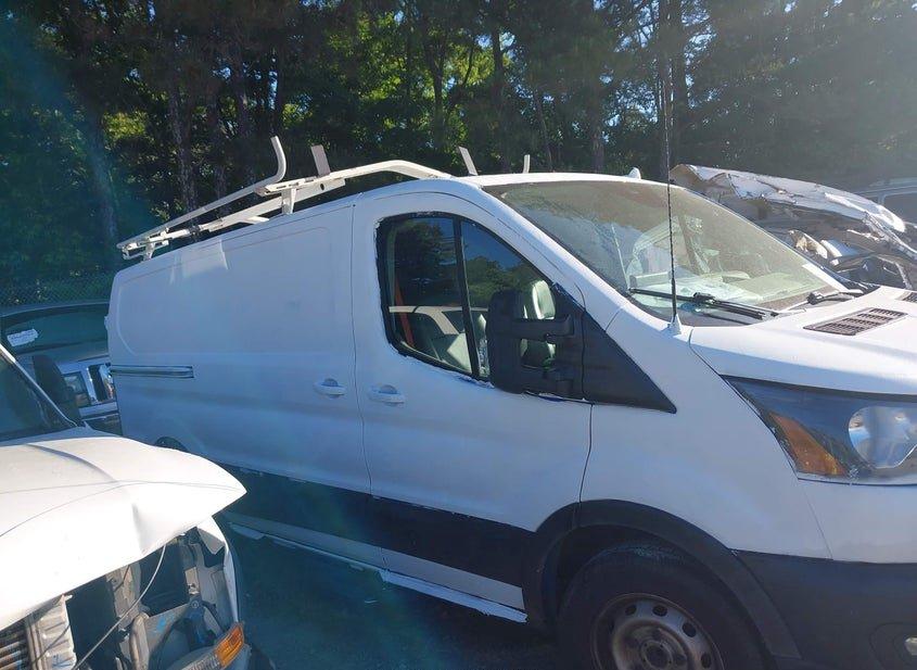 Ford Transit-250