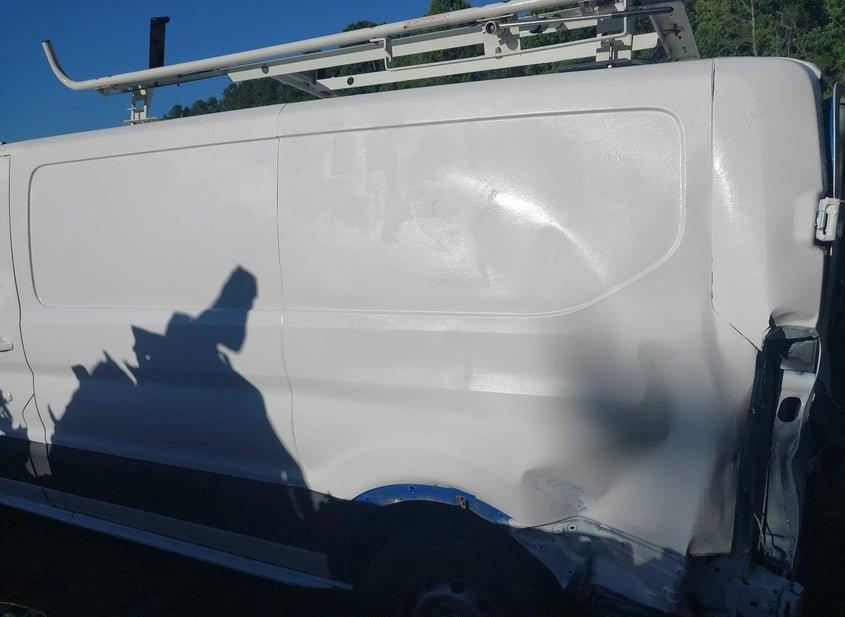 Ford Transit-250