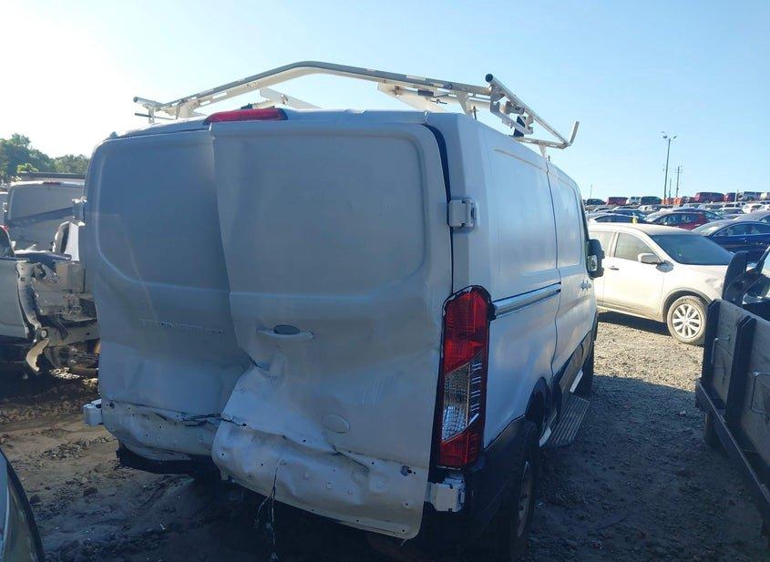 Ford Transit-250
