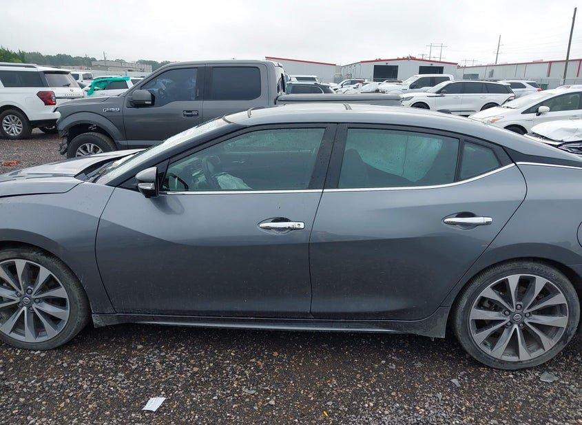 Nissan Maxima