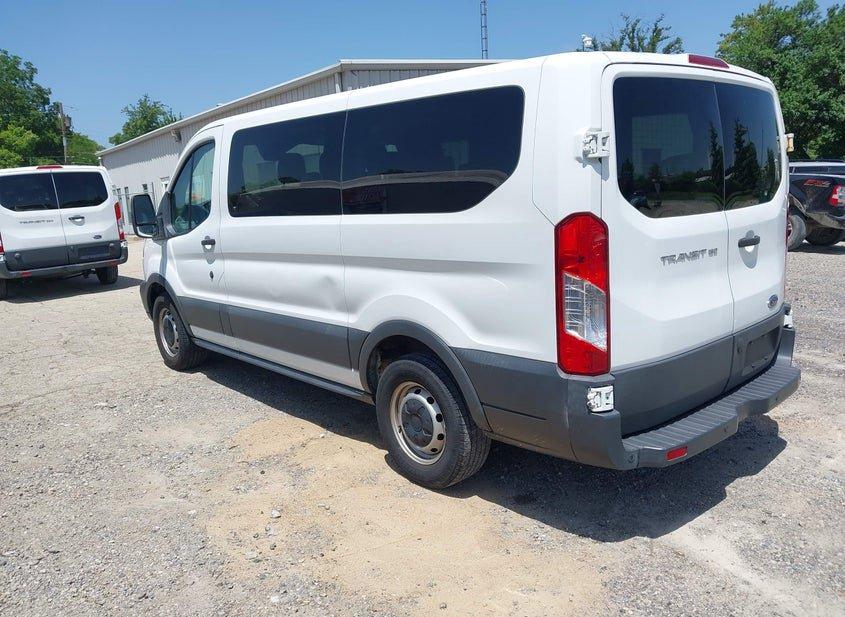 Ford Transit-150