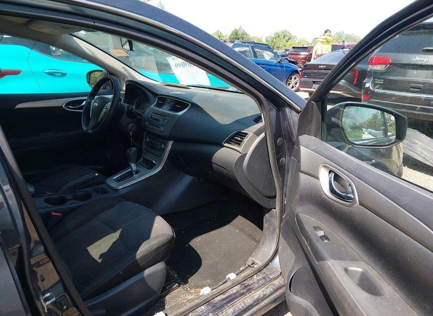 Nissan Sentra