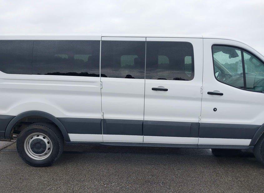 Ford Transit-350