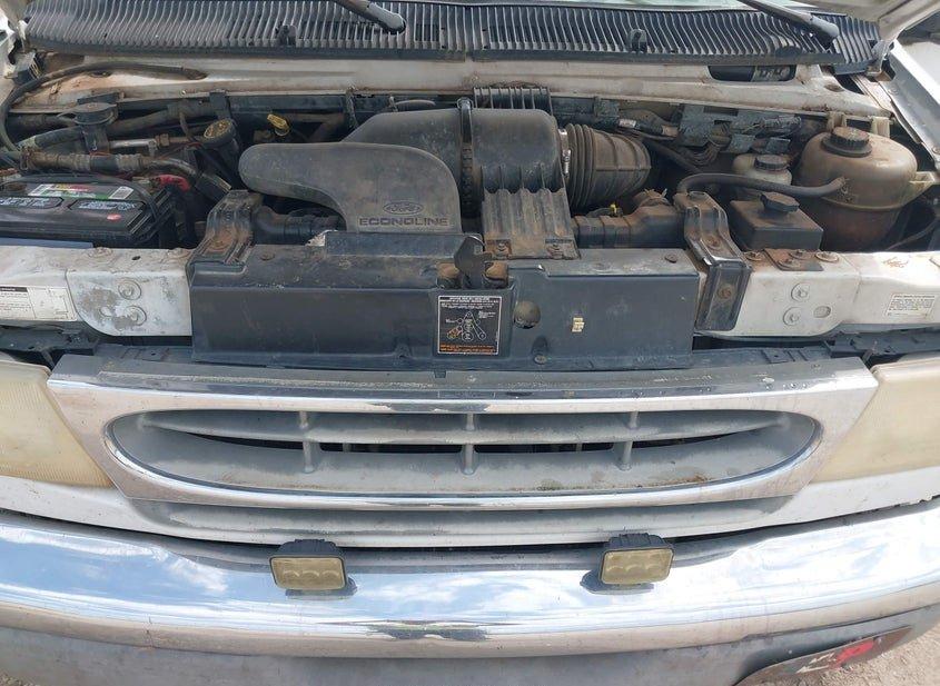 Ford E-350 Super Duty