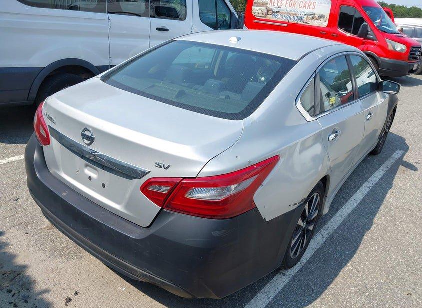 Nissan Altima